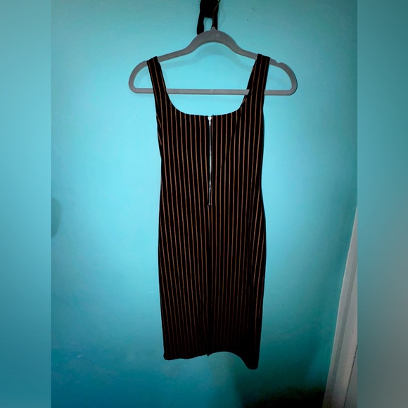 Popular Basic Midi Dress : Size M - Picture 1 of 5